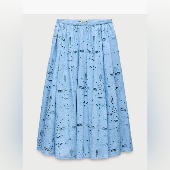 ZARA fab 100% cotton baby blue embroidered high-quality lined midi skirt🔥🔥🔥 - Picture 4 of 8